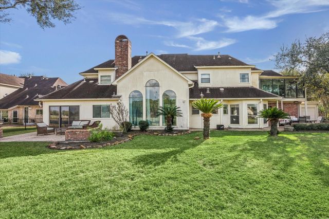 4202 Masters Drive, League City, TX 77573