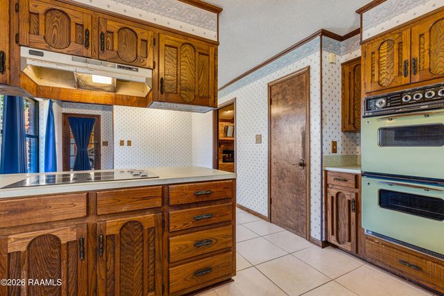 115 Warwicke Drive, Lafayette, LA 70508