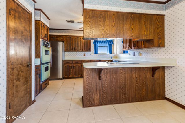 115 Warwicke Drive, Lafayette, LA 70508