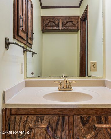 115 Warwicke Drive, Lafayette, LA 70508