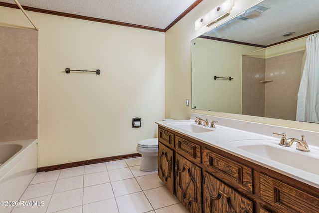 115 Warwicke Drive, Lafayette, LA 70508