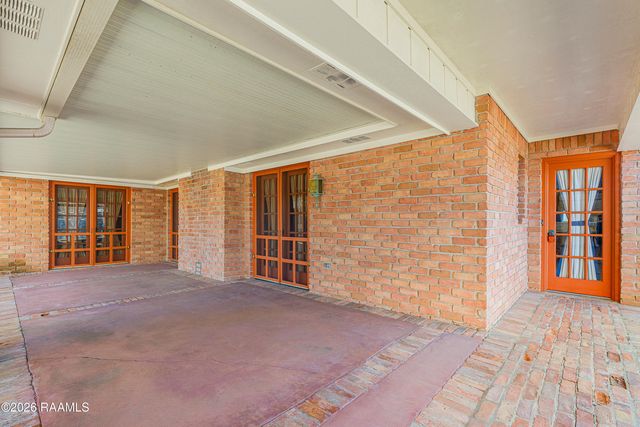 115 Warwicke Drive, Lafayette, LA 70508