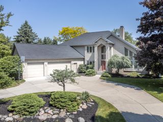 1120 Nautical Drive, Okemos, MI 48864
