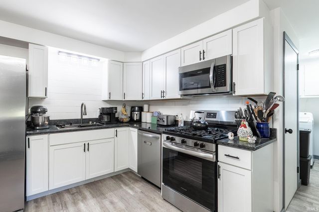 3560 Sandpoint Road, Fort Wayne, IN 46809