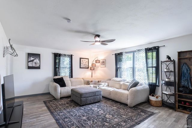 3560 Sandpoint Road, Fort Wayne, IN 46809
