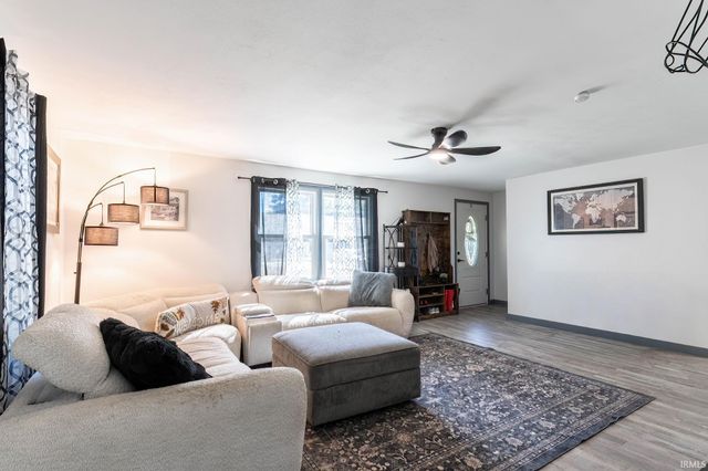 3560 Sandpoint Road, Fort Wayne, IN 46809