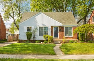 1921 Kalama Avenue, Royal Oak, MI 48067