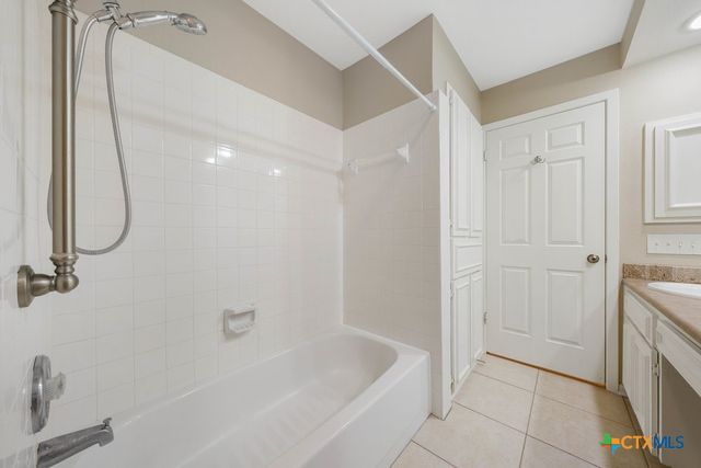 201 Ellwood Street 111, San Antonio, TX 78209