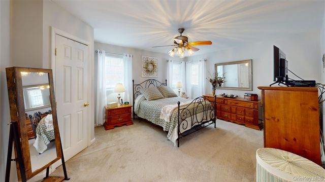 214 Avenue A, Ronkonkoma, NY 11779