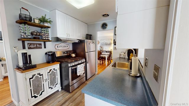 214 Avenue A, Ronkonkoma, NY 11779