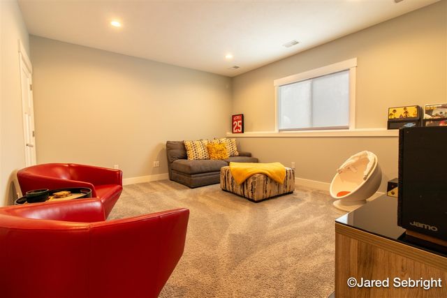 4837 Leonard Street, Coopersville, MI 49404