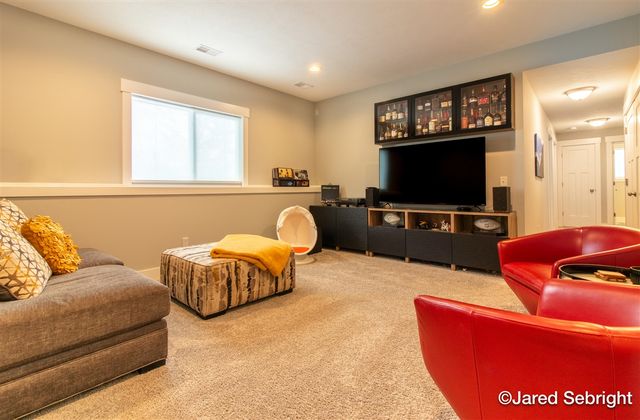 4837 Leonard Street, Coopersville, MI 49404