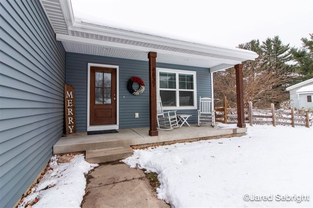 4837 Leonard Street, Coopersville, MI 49404