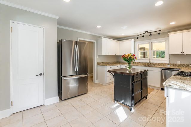 1104 Evergreen Circle, Rock Hill, SC 29732