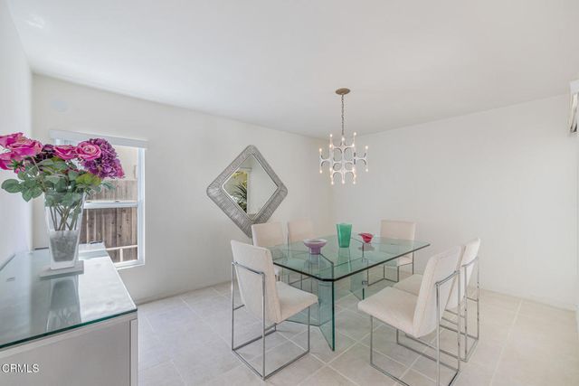 31817 Tynebourne Court, Westlake Village, CA 91361