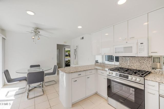31817 Tynebourne Court, Westlake Village, CA 91361