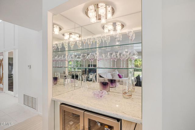 31817 Tynebourne Court, Westlake Village, CA 91361