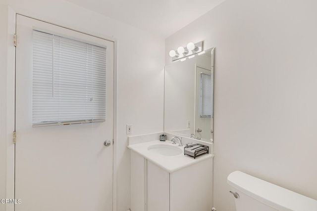 31817 Tynebourne Court, Westlake Village, CA 91361