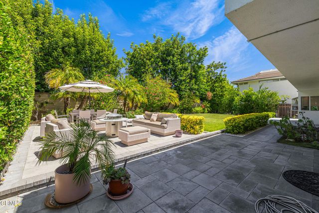 31817 Tynebourne Court, Westlake Village, CA 91361