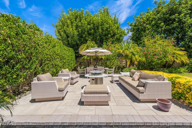 31817 Tynebourne Court, Westlake Village, CA 91361