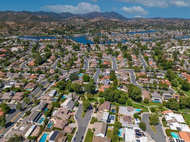 31817 Tynebourne Court, Westlake Village, CA 91361