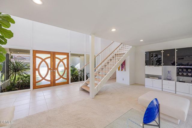 31817 Tynebourne Court, Westlake Village, CA 91361