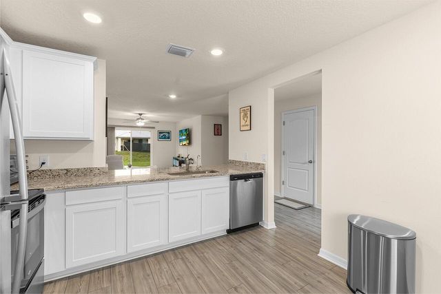 8275 105th Court, Vero Beach, FL 32967