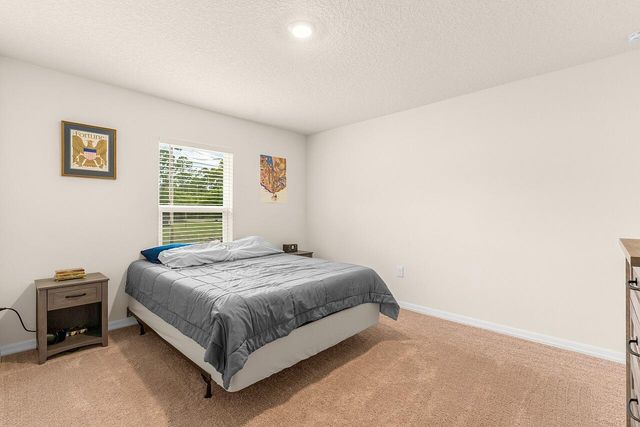 8275 105th Court, Vero Beach, FL 32967