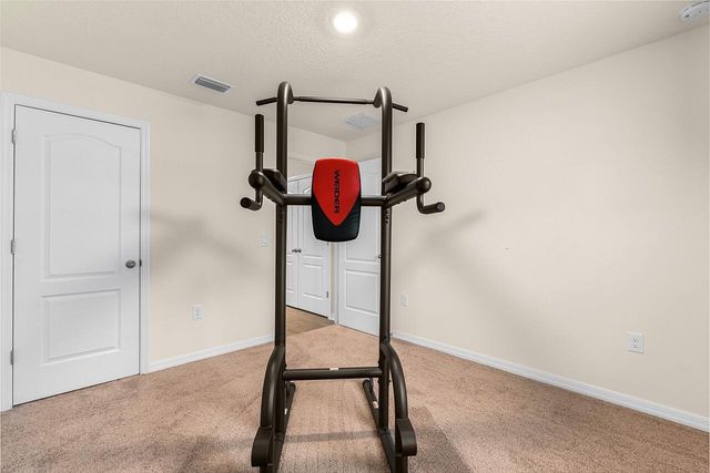 8275 105th Court, Vero Beach, FL 32967