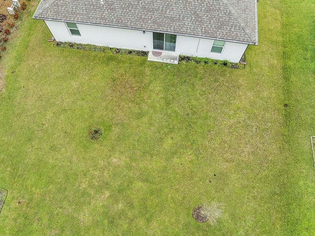 8275 105th Court, Vero Beach, FL 32967