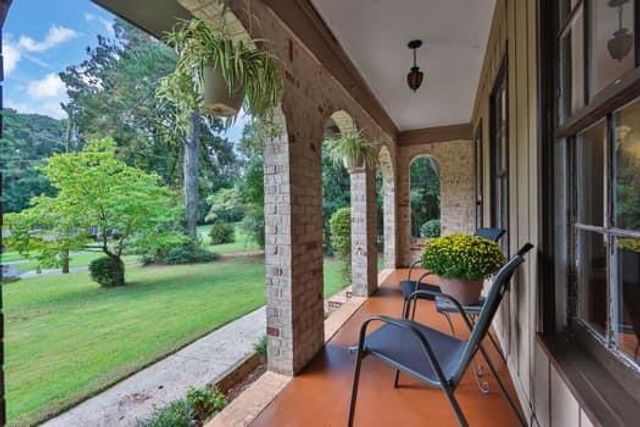 4847 Shadowwood Court SW, Lilburn, GA 30047