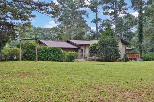 4847 Shadowwood Court SW, Lilburn, GA 30047