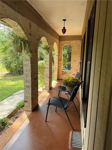 4847 Shadowwood Court SW, Lilburn, GA 30047