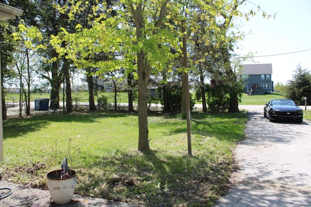 9218 W 155th Avenue, Lowell, IN 46356
