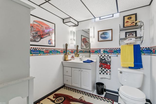 22480 Clearwater Drive, Macomb, MI 48044