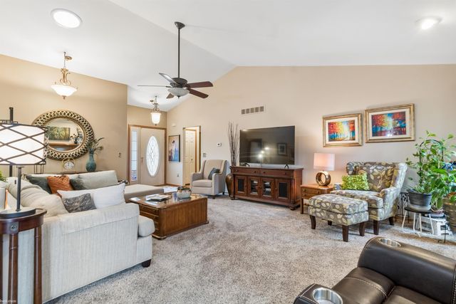 22480 Clearwater Drive, Macomb, MI 48044