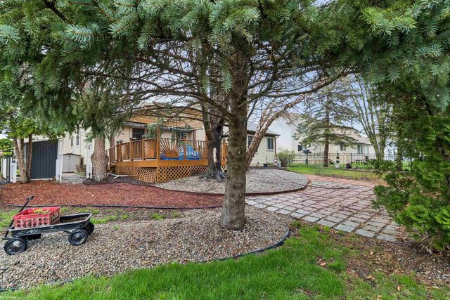 22480 Clearwater Drive, Macomb, MI 48044