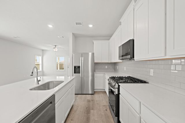 4006 Crowning Court, Brookshire, TX 77423