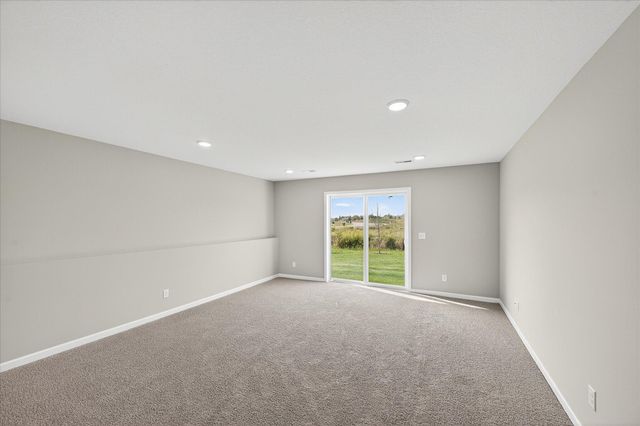 1404 Woods Road NE, Isanti, MN 55040