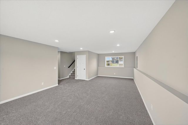 1404 Woods Road NE, Isanti, MN 55040