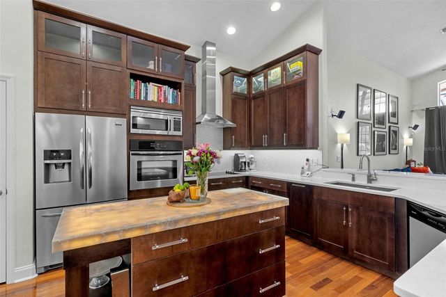 1536 ABYSS DRIVE, Odessa, FL 33556