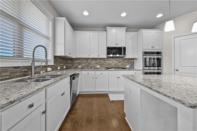 3998 Golden Gate Way, Buford, GA 30518