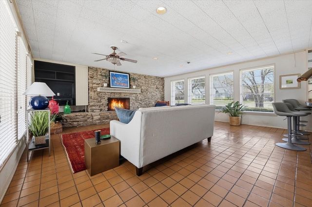 6321 Greenway Road, Fort Worth, TX 76116