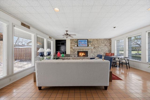 6321 Greenway Road, Fort Worth, TX 76116