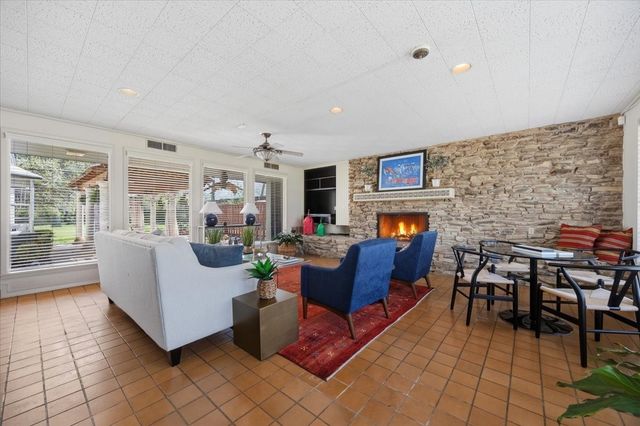 6321 Greenway Road, Fort Worth, TX 76116