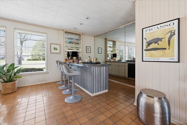 6321 Greenway Road, Fort Worth, TX 76116