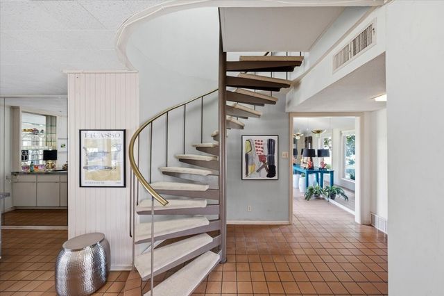 6321 Greenway Road, Fort Worth, TX 76116