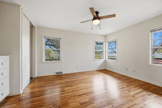 6321 Greenway Road, Fort Worth, TX 76116