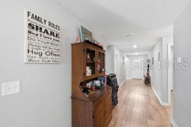 11014 GOLDEN WARLBER, Brooksville, FL 34613