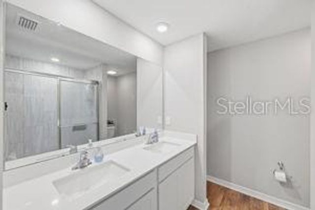 11014 GOLDEN WARLBER, Brooksville, FL 34613